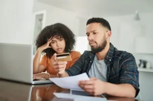 10 Smart Strategies to Avoid the Credit Card Debt Trap