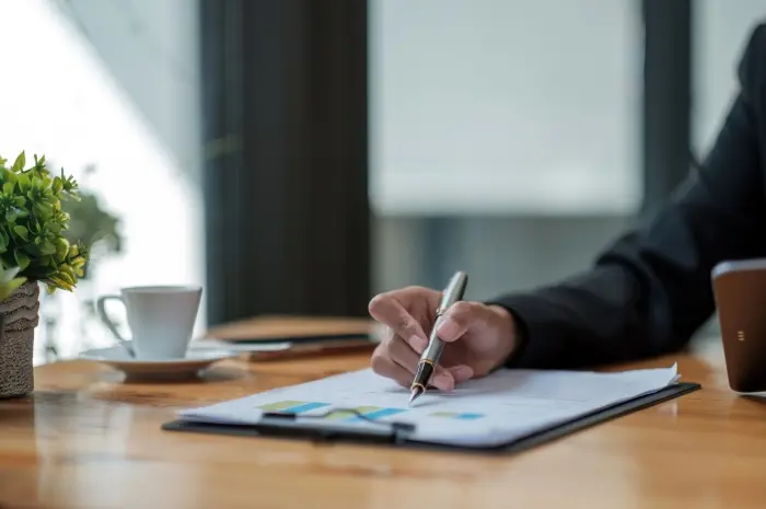 Step-by-Step Guide to Writing a Business Proposal