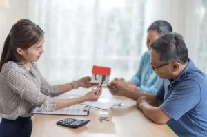 Understanding Homeowners Insurance Deductibles: What They Are and How They Work