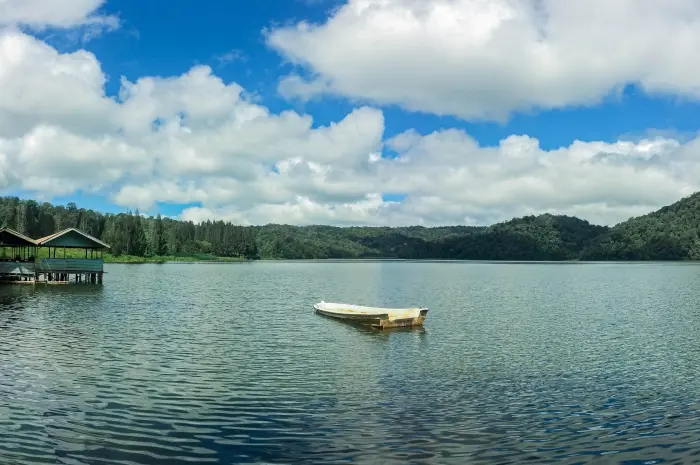 Lau Kawar Lake