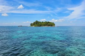 Marine Tourism in Makassar