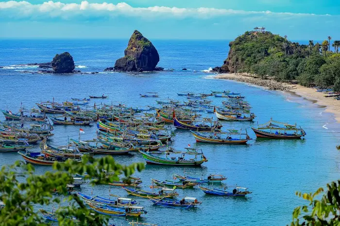 Papuma Beach